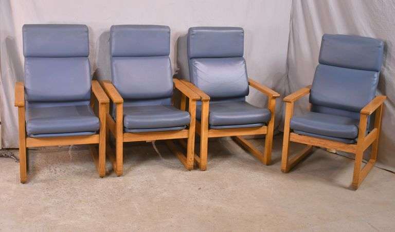 Hill hotsell rom recliner